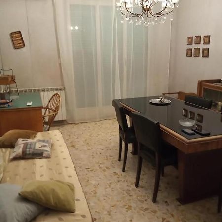 B&B Viale Liberta 加里 外观 照片