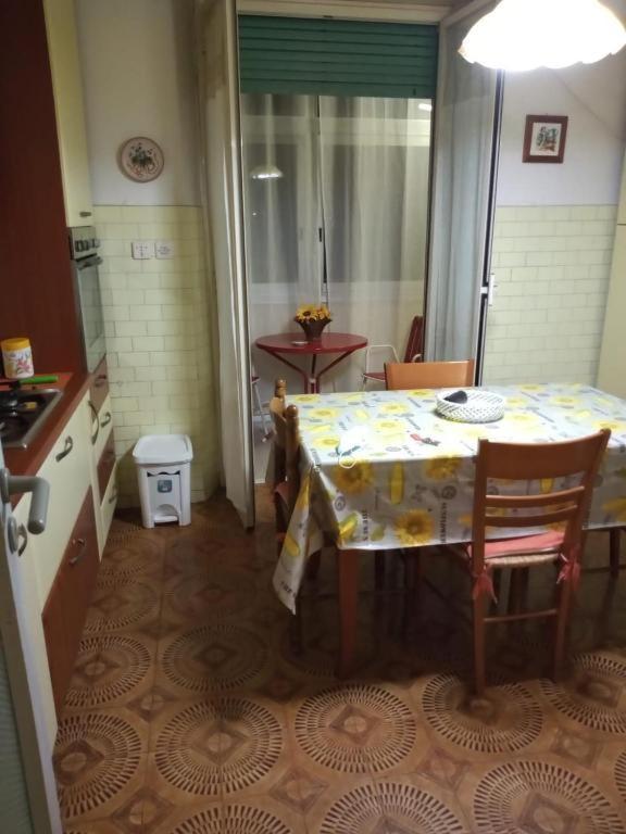 B&B Viale Liberta 加里 外观 照片